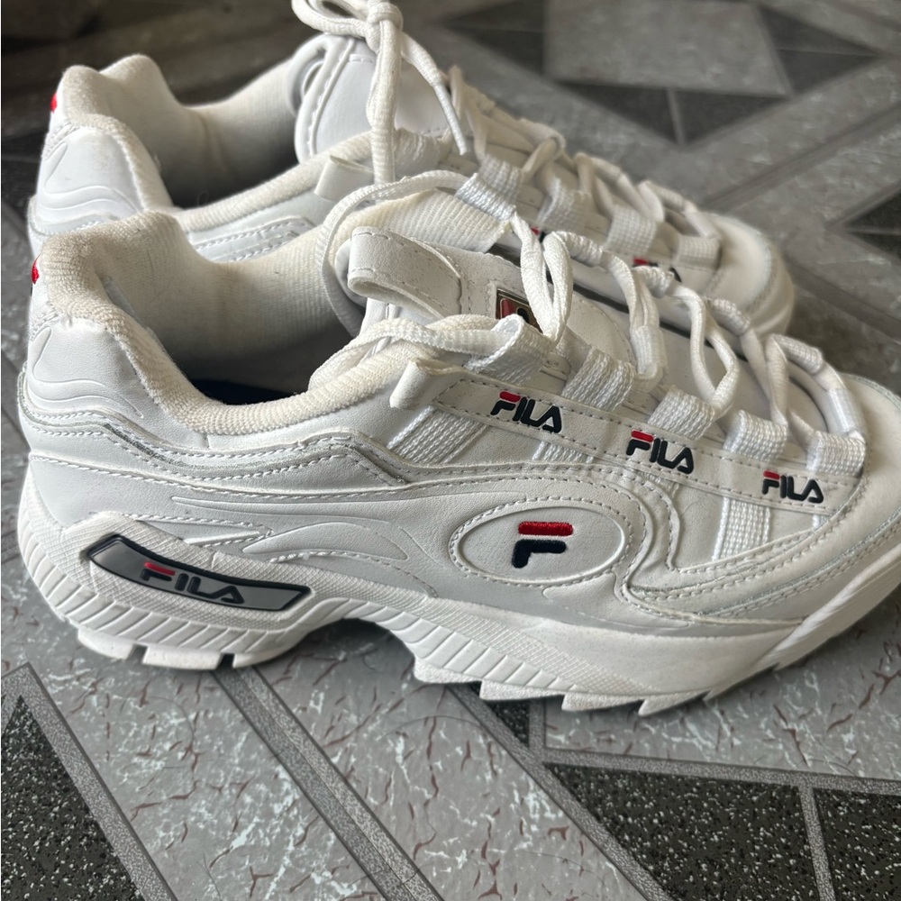Fila Women’s Disruptors Size 8